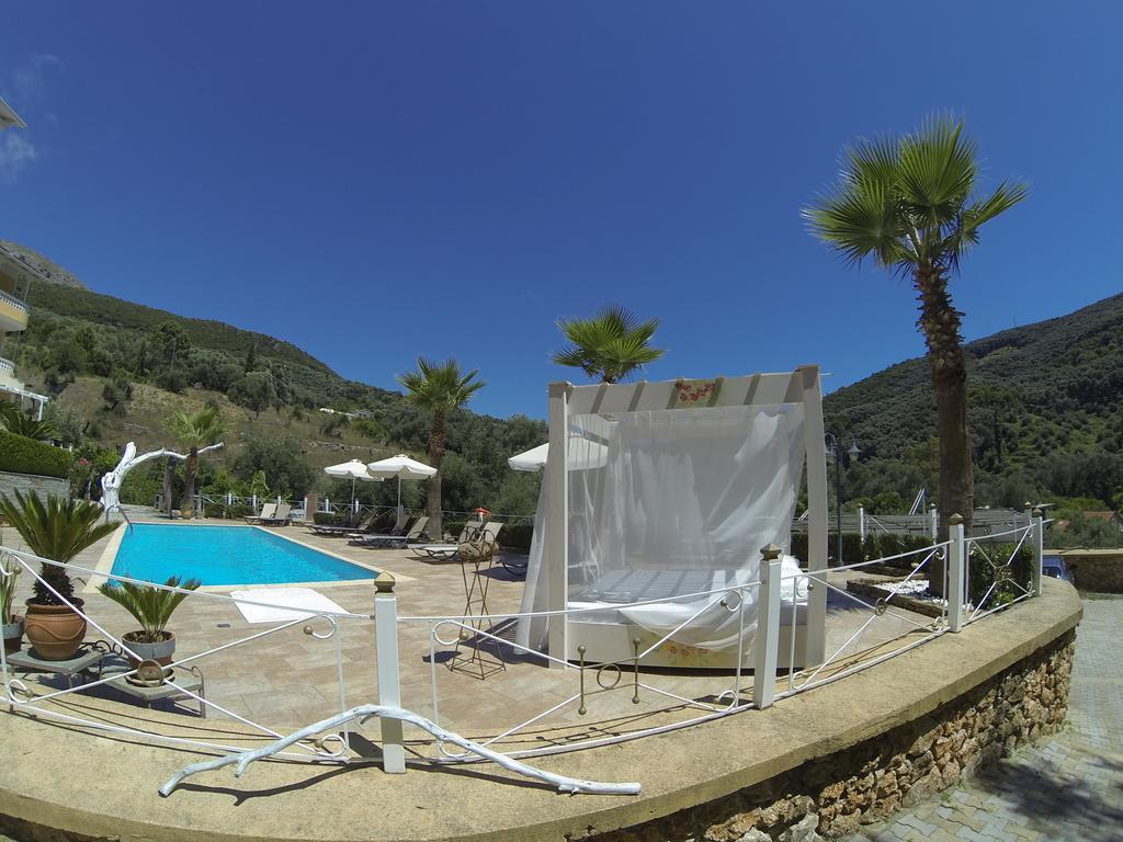 Golden Sun Apartment Parga Bagian luar foto